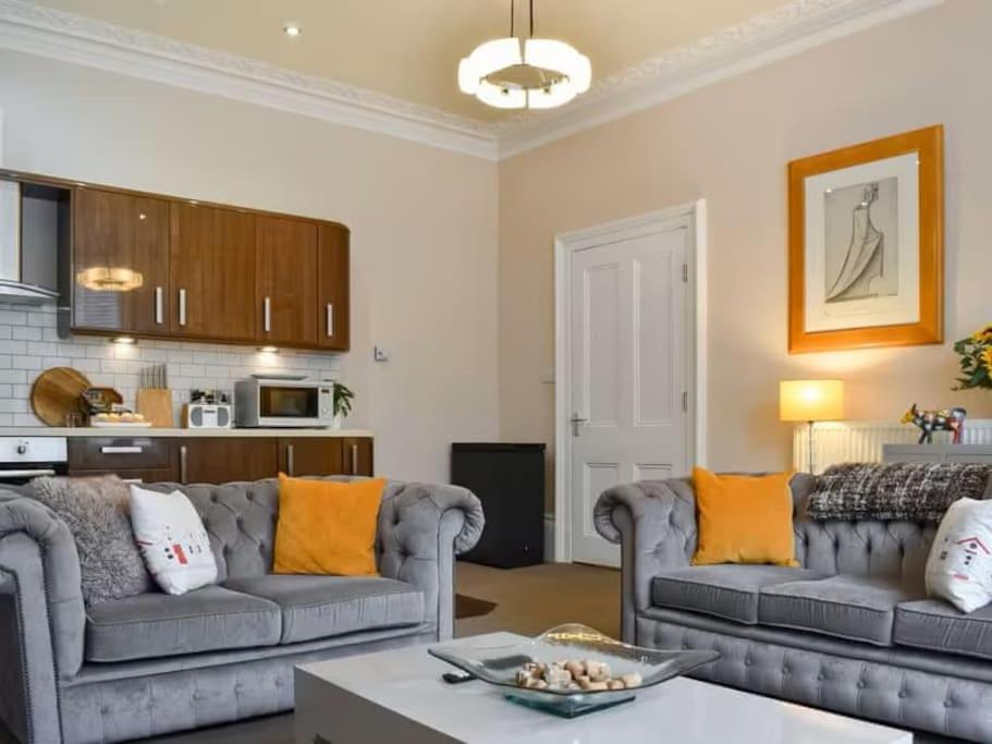 Strathmore Apt Scarborough, Pool, Gym, Parking Экстерьер фото